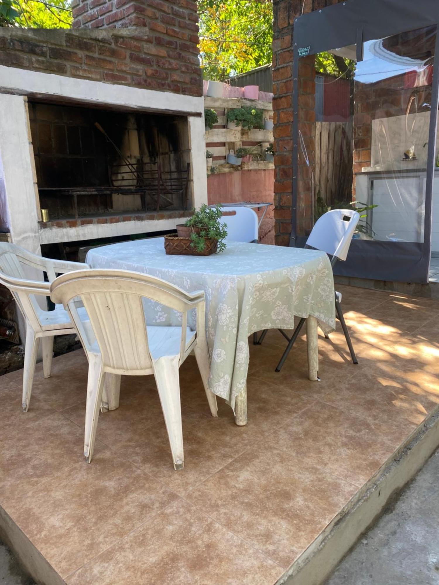 Hotel Casita Del Parque Salto Zewnętrze zdjęcie